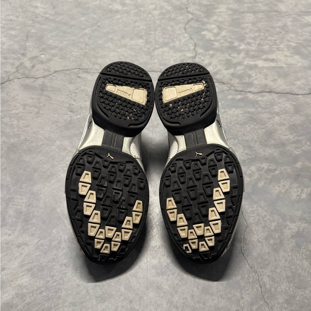 Vintage Puma women's White and Gray Sneakers - Picture 6 of 7